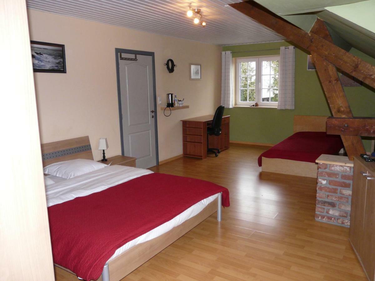 Bed En Breakfast Le Freyr ดีน็อง ภายนอก รูปภาพ