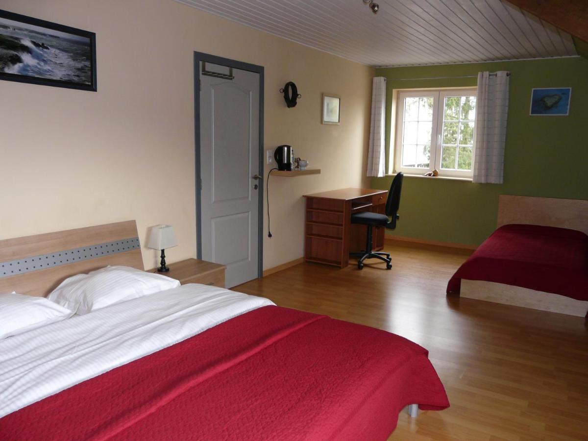Bed En Breakfast Le Freyr ดีน็อง ภายนอก รูปภาพ